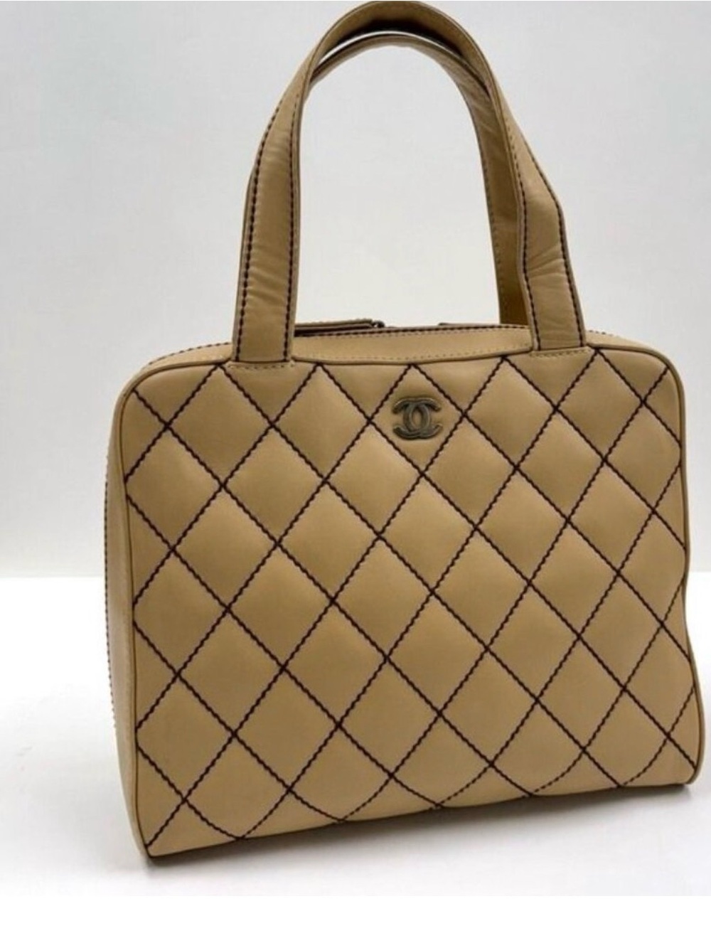 CHANEL Gold-Beige Nylon CC Logo Cosmetic Pouch - Picture 13 of 16